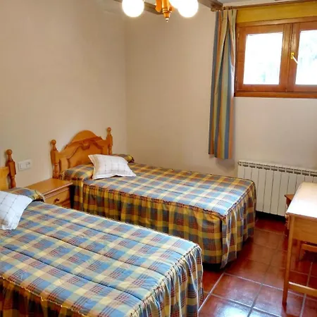 Apartmán With One Bedroom In Guadalaviar, With Wonderful Mountain View, Terr... *